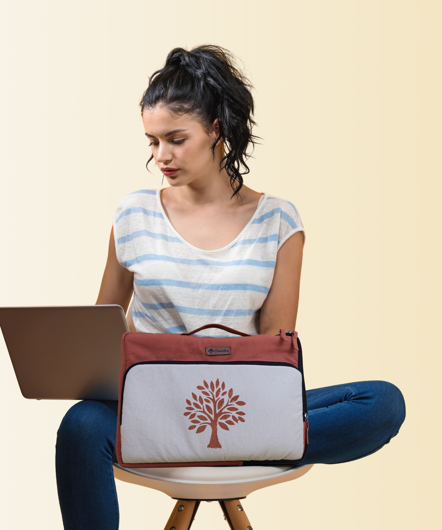 Functional laptop sleeve 14 inch, Laptop sleeve with pockets 14 inch, 14-inch laptop sleeve, Laptop sleeve with handle, Unisex laptop sleeve 14 inch, Slim laptop bag, Portable laptop sleeve, Handmade Laptop Sleeve for 14-inch, Sustainable Laptop Sleeve