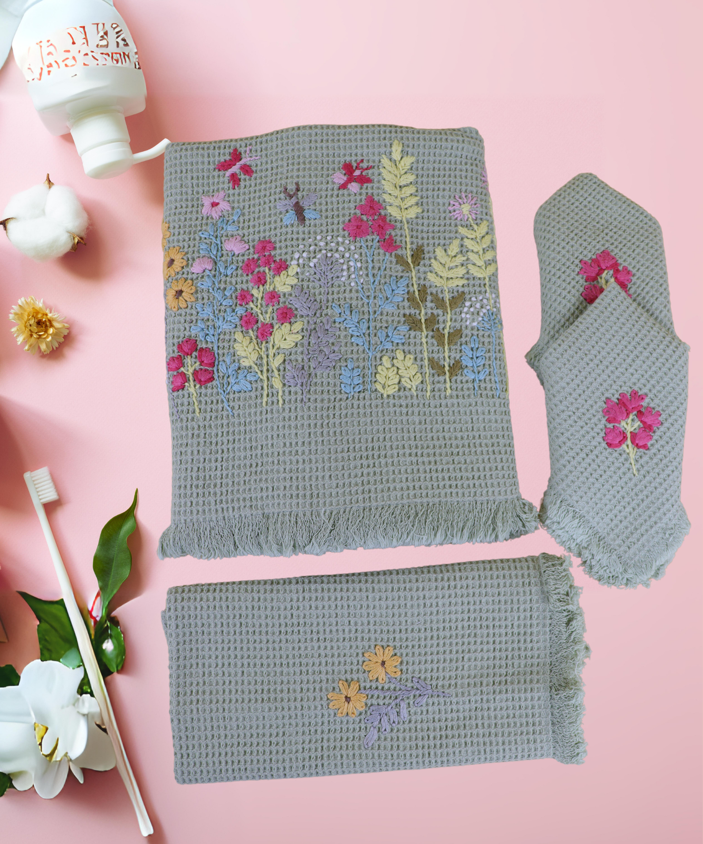 Hand embroidered towels, Cotton embroidered towels, Handcrafted towels, Floral embroidery towels, Embroidered bath towels, Handmade embroidered towels, Hand-stitched towels, Embroidery designs for towels, Luxury hand towels, Elegant embroidered towels