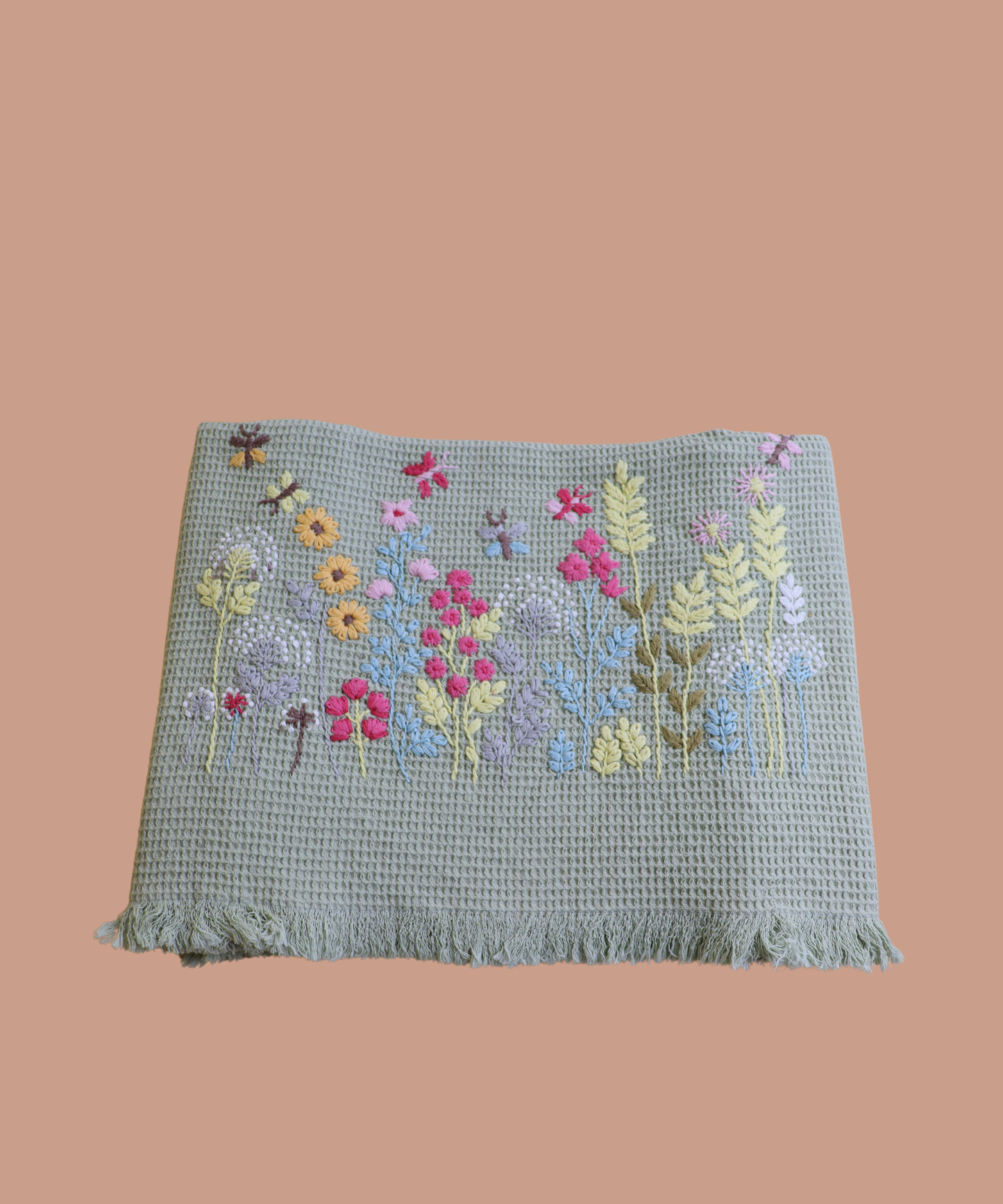 Hand embroidered towels, Cotton embroidered towels, Handcrafted towels, Floral embroidery towels, Embroidered bath towels, Handmade embroidered towels, Hand-stitched towels, Embroidery designs for towels, Luxury hand towels, Elegant embroidered towels