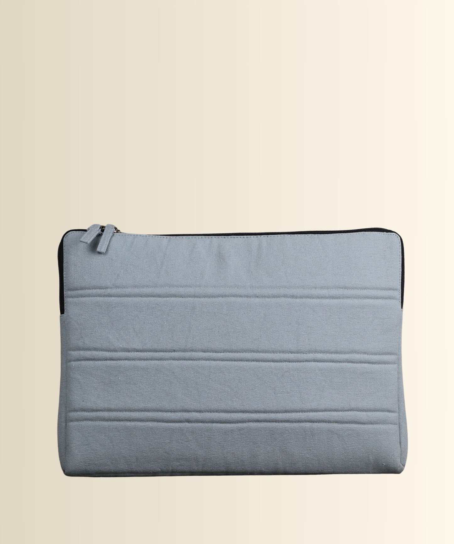 Quilted laptop sleeve, Laptop case, Padded laptop sleeve, soft laptop case, Quilted protective sleeve, Laptop bag with padding, Stylish laptop sleeve, Cushioned laptop case, Fabric laptop sleeve, Laptop protection sleeve, Trendy laptop case, Quilted laptop cover, Waterproof quilted sleeve, Lightweight laptop sleeve, Modern quilted laptop case.