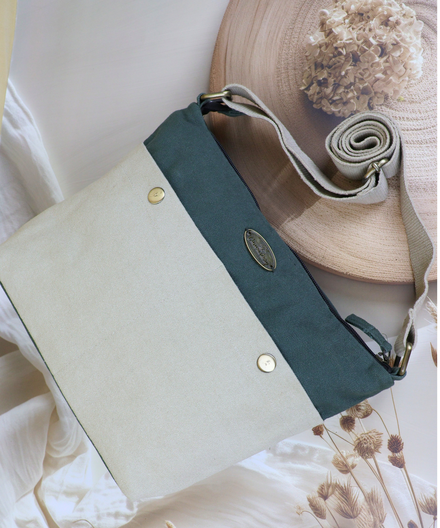 Urbanflex sling bags, Urban travel sling bag, Sling bag for men and women, Unisex sling bags, Unisex crossbody bag, Crossbody sling bag, Versatile sling bag, Adjustable sling bag