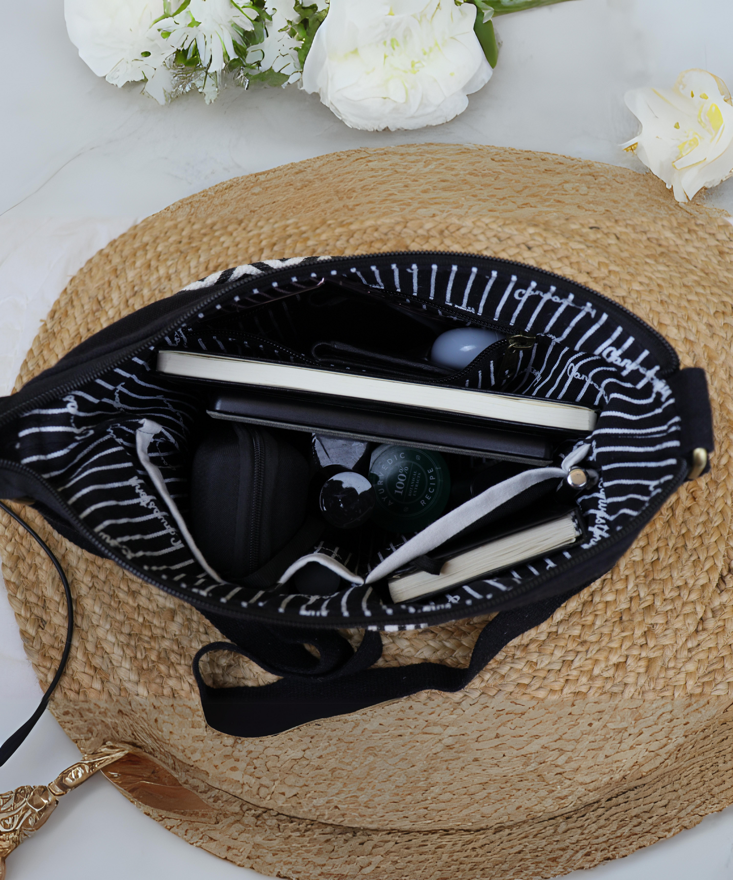 Urbanflex sling bags, Urban travel sling bag, Sling bag for men and women, Unisex sling bags, Unisex crossbody bag, Crossbody sling bag, Versatile sling bag, Adjustable sling bag