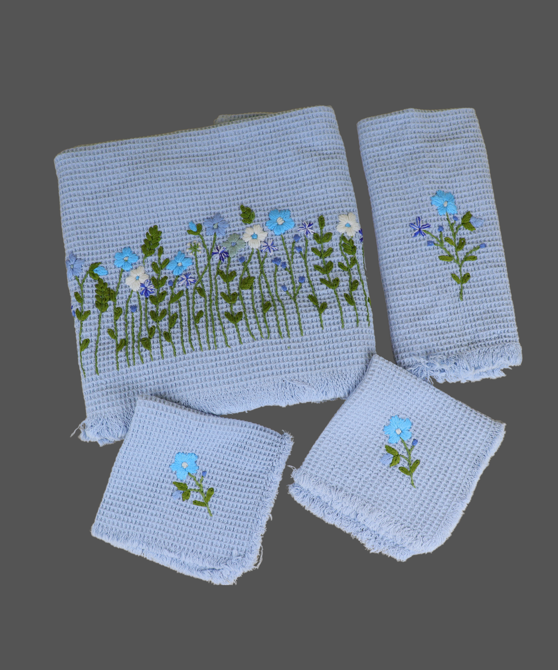 Hand embroidered towels, Cotton embroidered towels, Handcrafted towels, Floral embroidery towels,  Embroidered bath towels, Handmade embroidered towels, Hand-stitched towels, Embroidery designs for towels, Luxury hand towels, Elegant embroidered towels